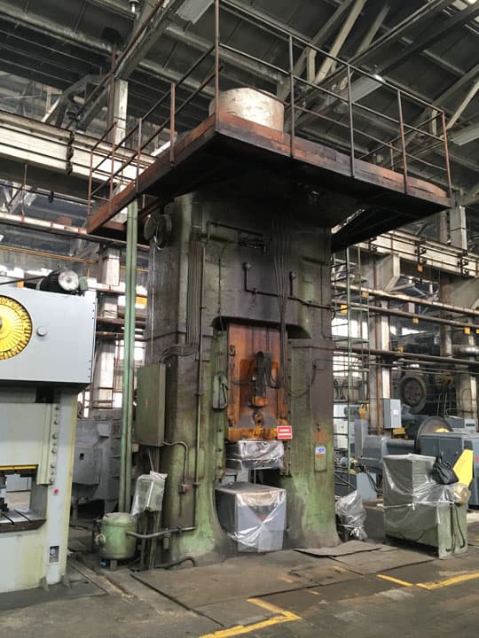 Presse à vis Weingarten PSS 480 - 3600 tonne