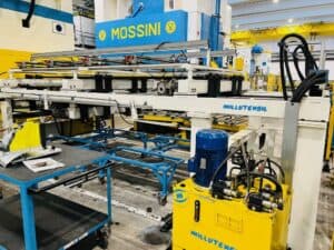 Presse d'estampage Mossini PDM-4B-1000 - 1000 tonne (Photo 10)