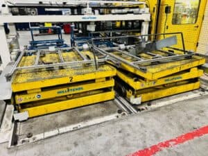 Presse d'estampage Mossini PDM-4B-1000 - 1000 tonne (Photo 9)
