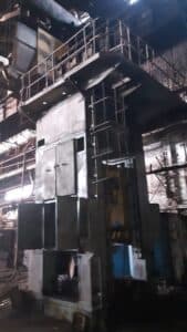 Presse d'ébavurage TMP Voronezh KG2540 A - 1000 tonne (Photo 3)