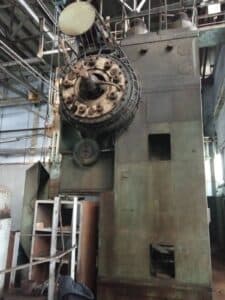 Presse à genouillère TMP Voronezh K504.003.844 - 2500 tonne (Photo 2)