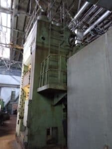 Presse à genouillère TMP Voronezh K504.003.844 - 2500 tonne (Photo 7)