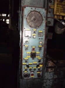 Presse d'ébavurage Smeral LDO 500 - 500 tonne (Photo 2)
