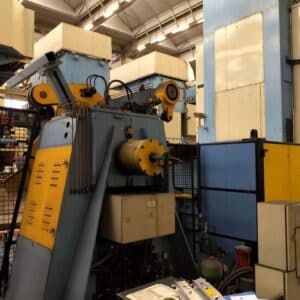 Presse d'estampage Schuler 4E2Sqb 500/3/0,85 - 500 tonne (Photo 8)