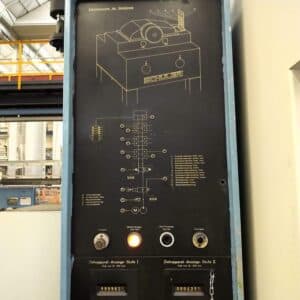 Presse d'estampage Schuler E2-500-2,4-0,5 - 500 tonne (Photo 5)
