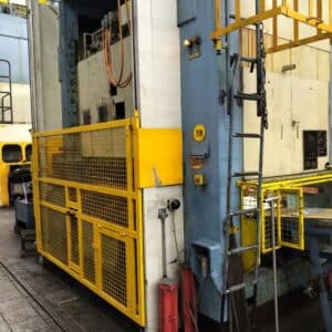 Presse d'estampage Schuler P2E2Sq 500/2.4/0.5 - 500 tonne (Photo 3)