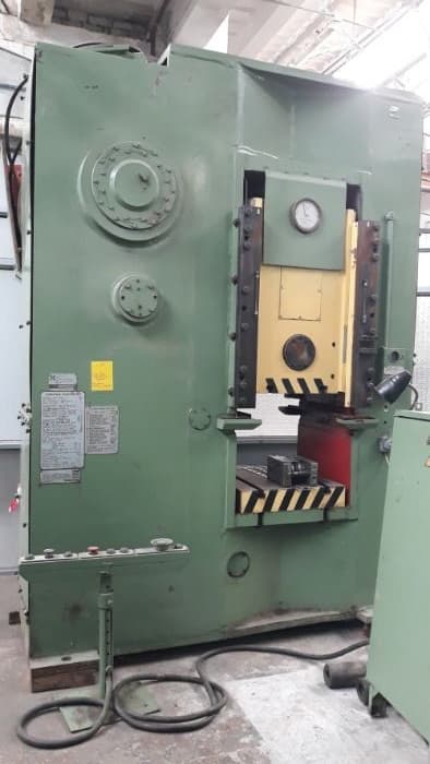 Presse de forgeage à froid Barnaul KB0032 - 160 tonne