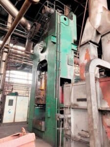 Presse d'ébavurage Zdas LU 1000/1250 - 1000 tonne (Photo 7)