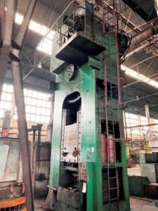 Presse d'ébavurage Zdas LU 1000/1250 - 1000 tonne ID: 75418