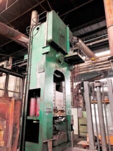 Presse d'ébavurage Zdas LU 1000/1250 - 1000 tonne (Photo 6)