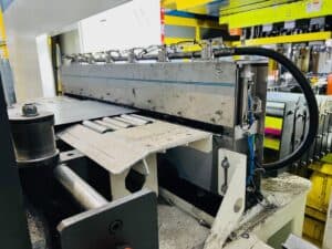 Presse d'estampage Mossini PDM-2B-630 - 630 tonne (Photo 6)