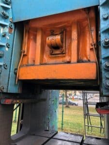 Presse à genouillère Smeral LLR 1000 - 1000 tonne (Photo 3)