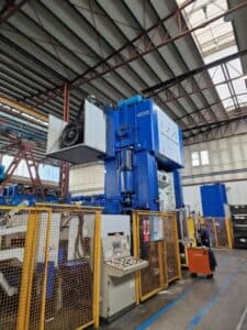 Presse d'estampage Verson S2-1500-96-64T - 1500 tonne (Photo 1)