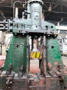 Marteau de forge Huta Zygmunt MPM 1000 - 3500 kgm (Photo 5)