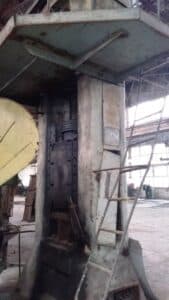 Presse à vis Chimkent F1734 - 250 tonne (Photo 6)