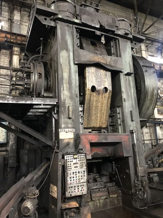 Presse de forgeage à chaud TMP Voronezh KB8546 - 4000 tonne
