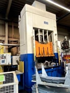 Presse hydraulique SMG HZPU 320 - 320 tonne (Photo 3)