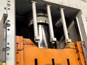 Presse hydraulique SMG HZPU 320 - 320 tonne (Photo 5)