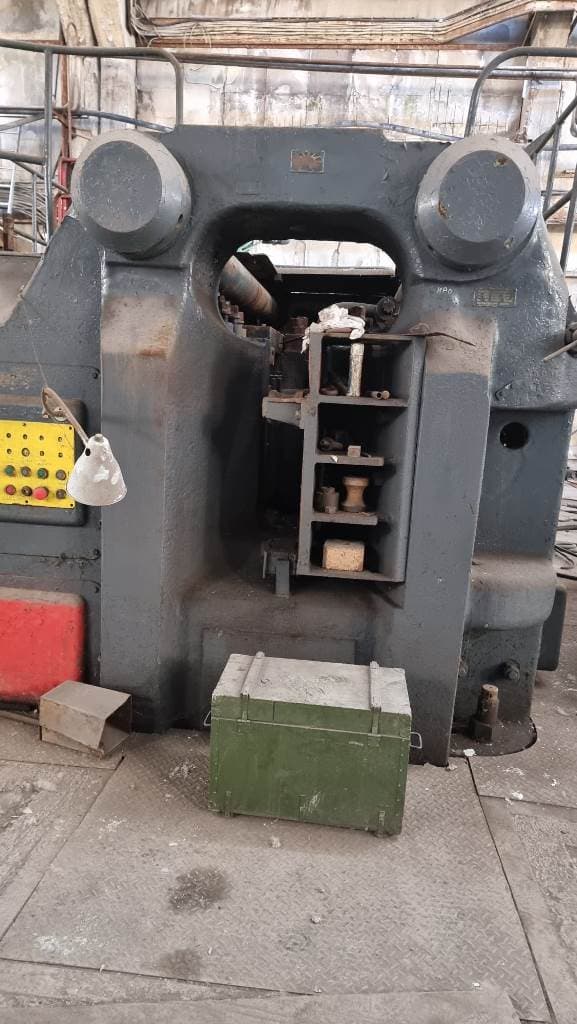 Machine à refouler de forgeage Ryazan V1141 - 1250 tonne