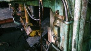 Presse de forgeage à chaud Eumuco ASP 250 - 2500 tonne (Photo 4)