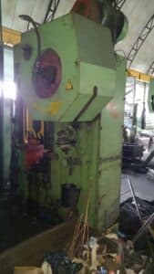 Presse à genouillère Barnaul KB8336 - 400 tonne ID: 76099