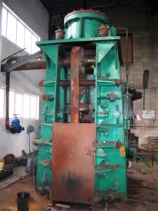 Marteau de forgeage à contrecoup Beche DG10H - 10 tonne (Photo 2)