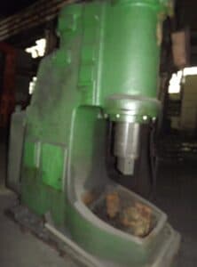 Marteau de forgeage en matrice ouverte TMP Voronezh MB4134 - 250 kg (Photo 1)