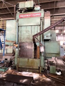 Presse de forgeage à chaud Waterbury Farrel 300 CR - 300 tonne (Photo 4)