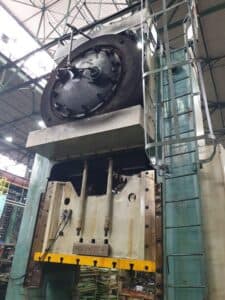 Presse d'ébavurage Smeral LDO 800 - 800 tonne (Photo 20)