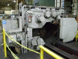 Machine de forgeage radial GFM SX-16 - 160 mm ID: 76100