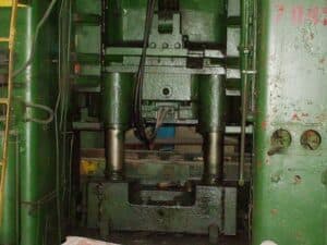 Presse de forgeage à chaud Komatsu CAH1600 - 1600 tonne (Photo 5)