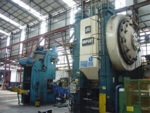 Presse de forgeage à chaud Erfurt PKXW 2500.1 - 2500 tonne (Photo 1)