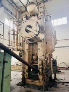 Presse de forgeage à chaud Kurimoto C2F-1000 - 1000 tonne (Photo 4)