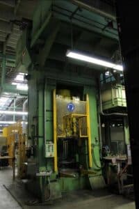 Presse à vis Gamei PHG 1000/1300 - 1300 tonne (Photo 5)