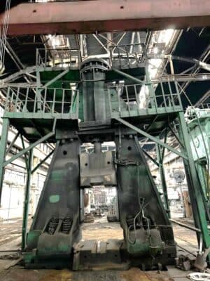 Marteau de forge NKMZ Kramatorsk M2152 - 16 tonne (Photo 7)