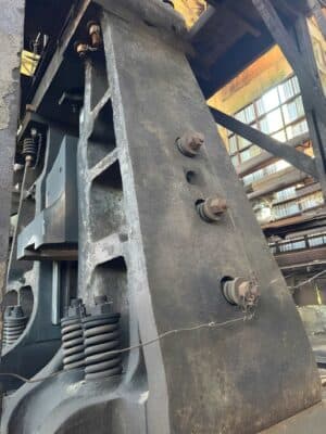 Marteau de forge NKMZ Kramatorsk M2152 - 16 tonne (Photo 1)