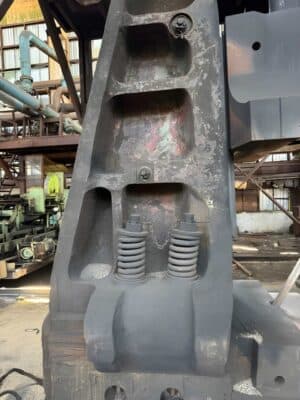 Marteau de forge NKMZ Kramatorsk M2152 - 16 tonne (Photo 2)