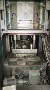Presse de forgeage à chaud TMP Voronezh K0940 - 1000 tonne (Photo 6)