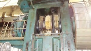 Presse de forgeage à chaud TMP Voronezh K0940 - 1000 tonne (Photo 9)