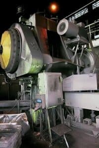 Presse de forgeage à chaud Massey 1800 - 1800 tonne (Photo 4)