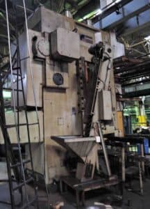 Presse de forgeage à froid Barnaul K8240 - 1000 tonne (Photo 14)