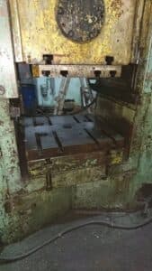 Presse à genouillère Barnaul KB8340 - 1000 tonne (Photo 1)