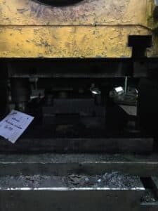 Presse à genouillère Barnaul KB8340 B - 1000 tonne (Photo 4)