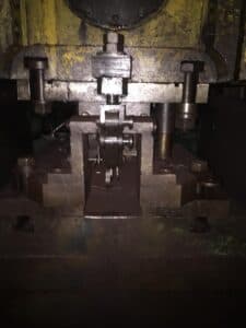 Presse à genouillère Barnaul KB8340 B - 1000 tonne (Photo 5)