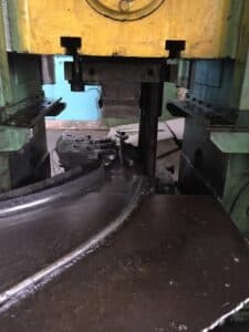 Presse à genouillère Barnaul KB8336 - 400 tonne (Photo 1)