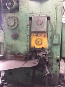 Presse à genouillère Barnaul KB8336 - 400 tonne (Photo 3)