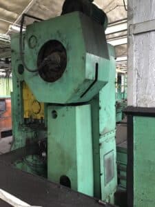 Presse à genouillère Barnaul KB8336 - 400 tonne (Photo 1)