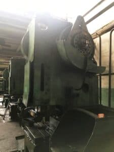 Presse à col de cygne Barnaul K2132 - 160 tonne (Photo 5)