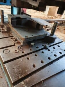 Presse d'estampage TMP Voronezh KB3537 - 500 tonne (Photo 4)