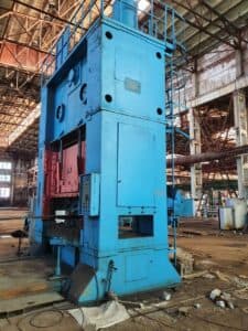 Presse d'estampage TMP Voronezh KB3537 - 500 tonne (Photo 8)